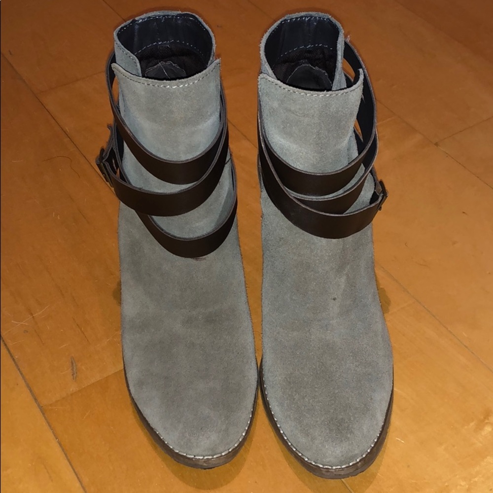 Dolce Vita strap booties